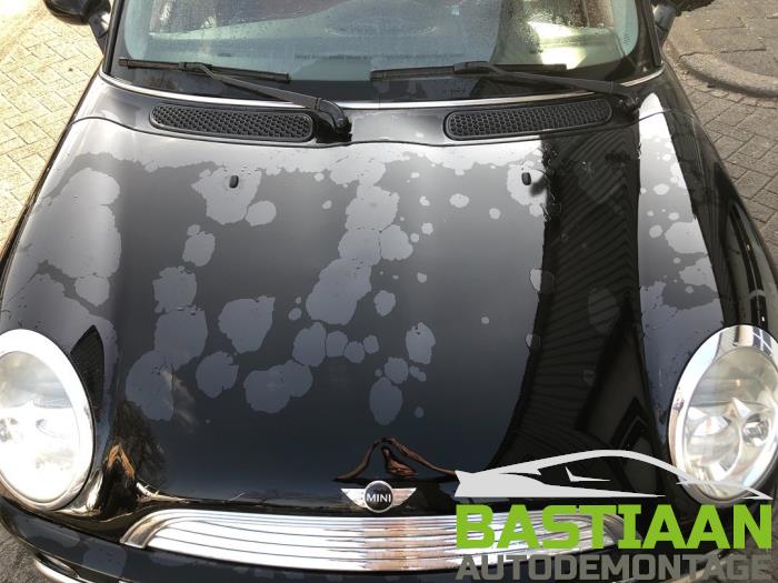 BMW Mini One/Cooper 1.6 16V One Sloopvoertuig (2004, Zwart)