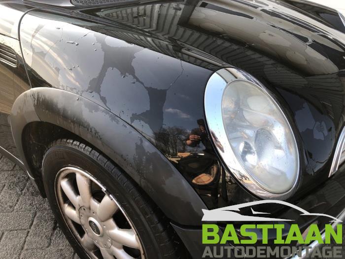 BMW Mini One/Cooper 1.6 16V One Sloopvoertuig (2004, Zwart)