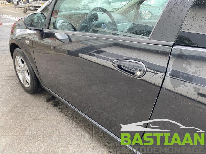 Fiat Grande Punto 1.4 T-Jet 16V Sloopvoertuig (2008, Zwart)