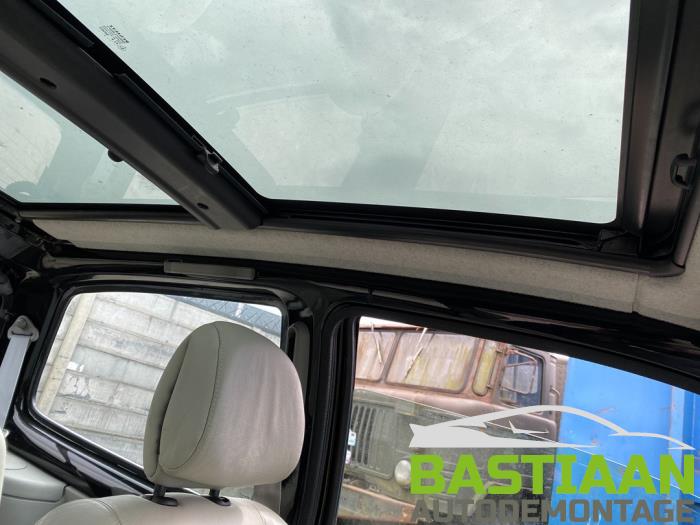 Renault Twingo 1.2 16V Sloopvoertuig (2002, Zwart)