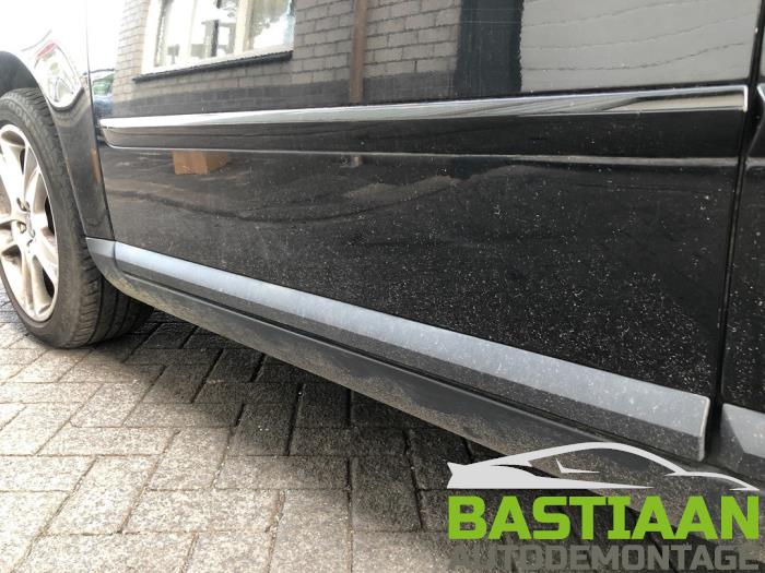 Volvo V50 2.0 16V Sloopvoertuig (2007, Zwart)