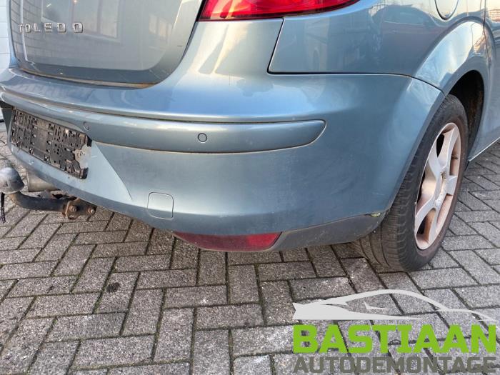 Seat Toledo 2.0 FSI 16V Sloopvoertuig (2004, Blauw)