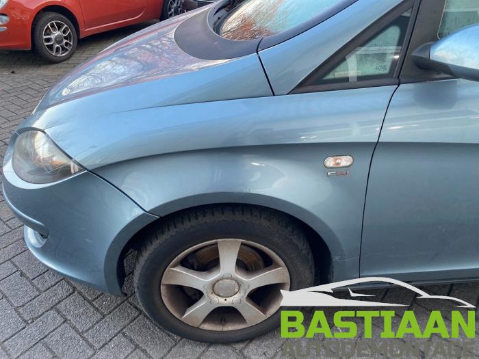 Seat Toledo 2.0 FSI 16V Sloopvoertuig (2004, Blauw)