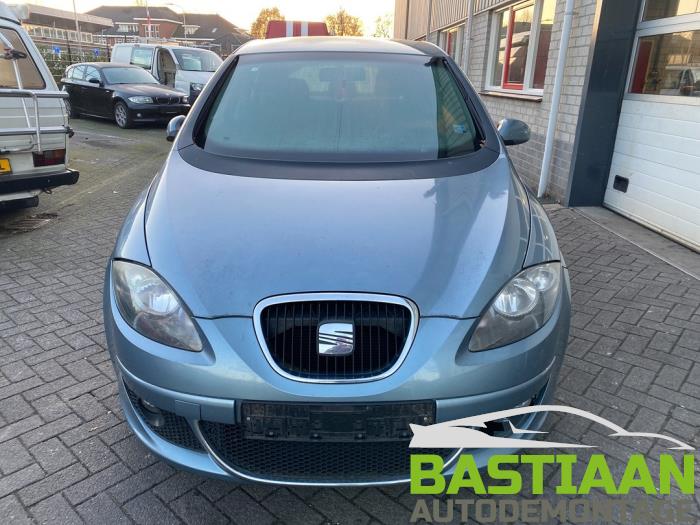Seat Toledo 2.0 FSI 16V Sloopvoertuig (2004, Blauw)