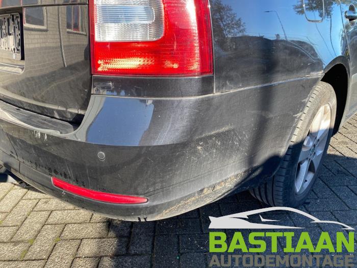 Skoda Octavia Combi 1.2 TSI Sloopvoertuig (2013, Zwart)