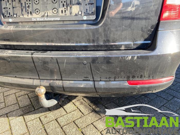 Skoda Octavia Combi 1.2 TSI Sloopvoertuig (2013, Zwart)