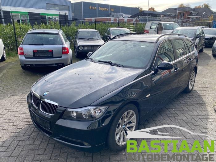 BMW 3 serie Touring 325i 24V Sloopvoertuig (2005, Zwart)