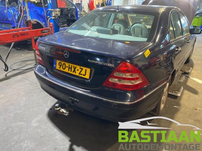 Mercedes C 2.0 C-200K 16V Sloopvoertuig (2002, Blauw)