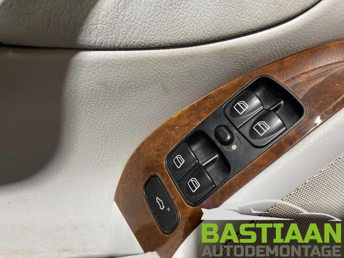 Mercedes C 2.0 C-200K 16V Sloopvoertuig (2002, Blauw)