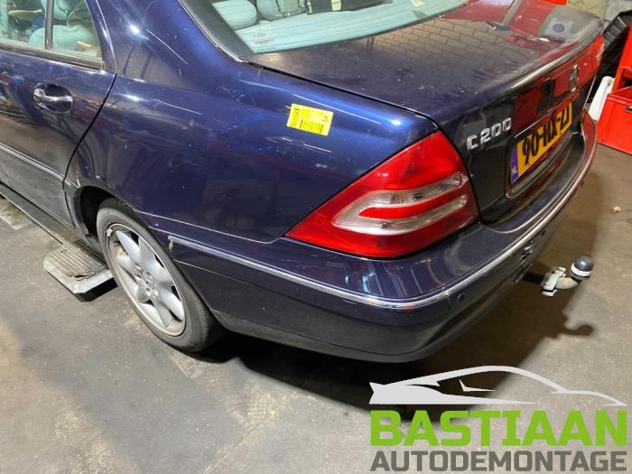 Mercedes C 2.0 C-200K 16V Sloopvoertuig (2002, Blauw)