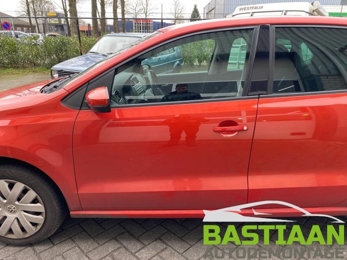 Volkswagen Polo V 1.6 TDI 16V 90 Sloopvoertuig (2010, Oranje)