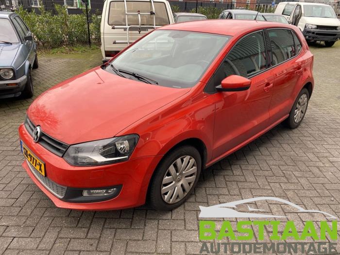 Volkswagen Polo V 1.6 TDI 16V 90 Sloopvoertuig (2010, Oranje)