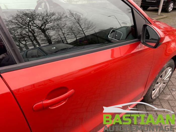 Volkswagen Polo V 1.6 TDI 16V 90 Sloopvoertuig (2010, Oranje)