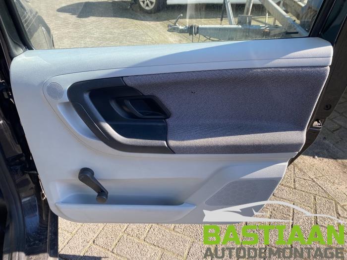 Skoda Roomster 1.2 12V HTTP Sloopvoertuig (2010, Zwart)