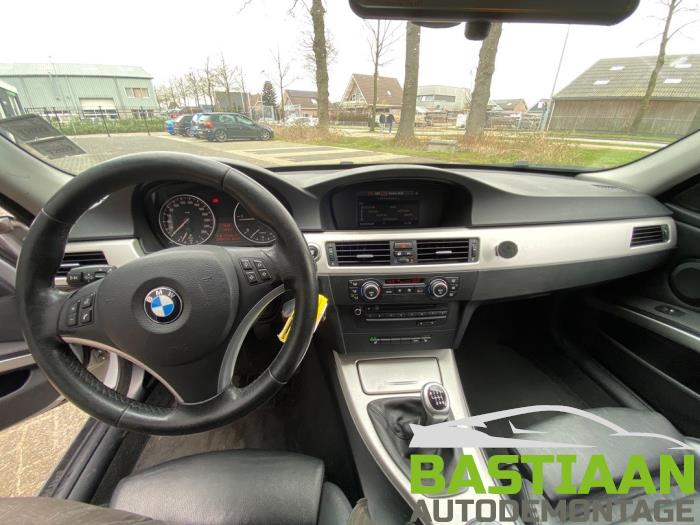 BMW 3 serie Touring 320d 16V Sloopvoertuig (2007, Grijs)