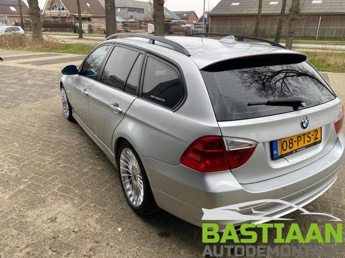 BMW 3 serie Touring 320d 16V Sloopvoertuig (2007, Grijs)