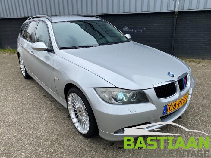 BMW 3 serie Touring 320d 16V Sloopvoertuig (2007, Grijs)