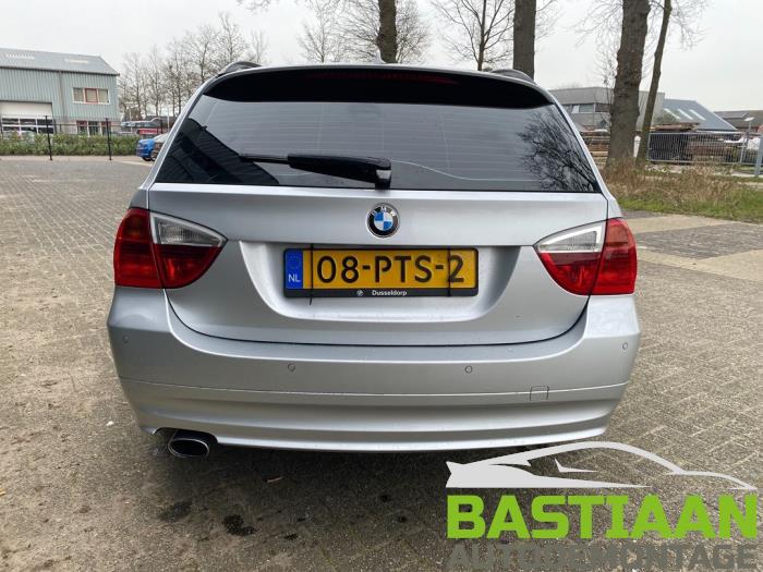 BMW 3 serie Touring 320d 16V Sloopvoertuig (2007, Grijs)
