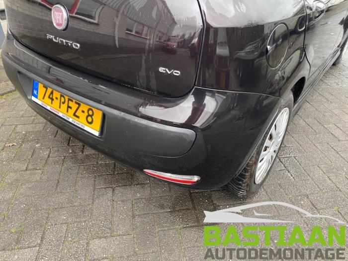 Fiat Punto Evo 1.3 JTD Multijet 85 16V Euro 5 Sloopvoertuig (2010, Zwart)