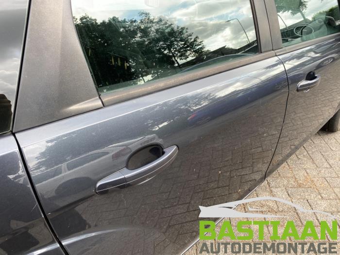 Ford Focus 2 Wagon 1.6 16V Sloopvoertuig (2008, Grijs)