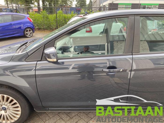 Ford Focus 2 Wagon 1.6 16V Sloopvoertuig (2008, Grijs)