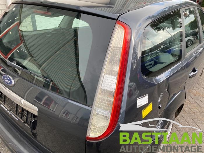 Ford Focus 2 Wagon 1.6 16V Sloopvoertuig (2008, Grijs)