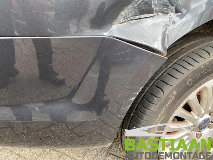 Ford Focus 2 Wagon 1.6 16V Sloopvoertuig (2008, Grijs)