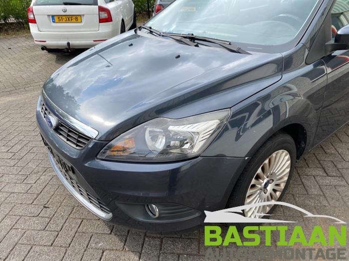 Ford Focus 2 Wagon 1.6 16V Sloopvoertuig (2008, Grijs)