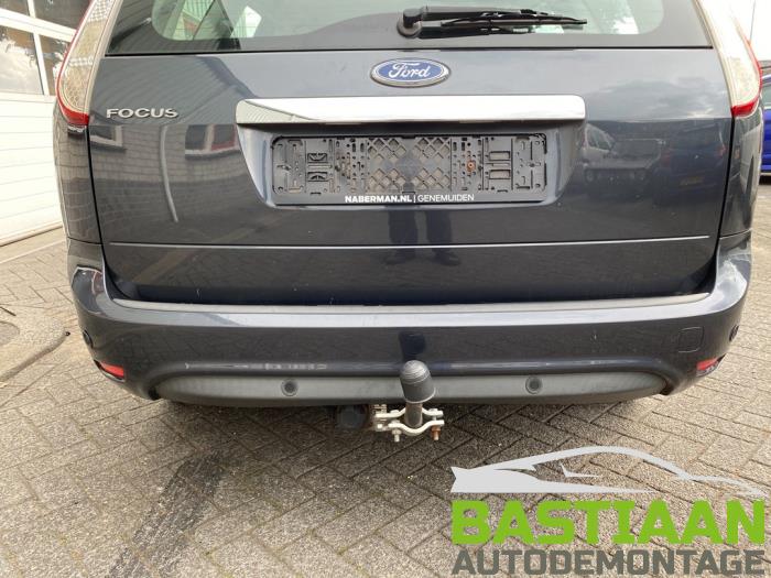 Ford Focus 2 Wagon 1.6 16V Sloopvoertuig (2008, Grijs)