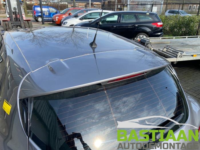 Renault Clio IV 0.9 Energy TCE 90 12V Sloopvoertuig (2013, Grijs)