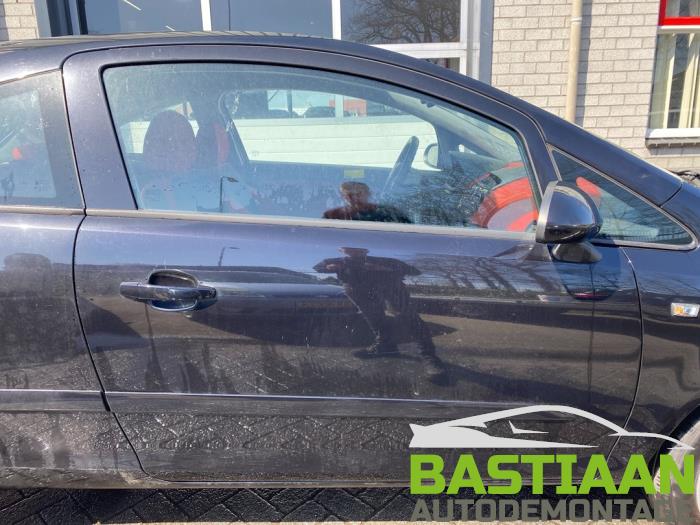 Opel Corsa D 1.0 Sloopvoertuig (2006, Zwart)