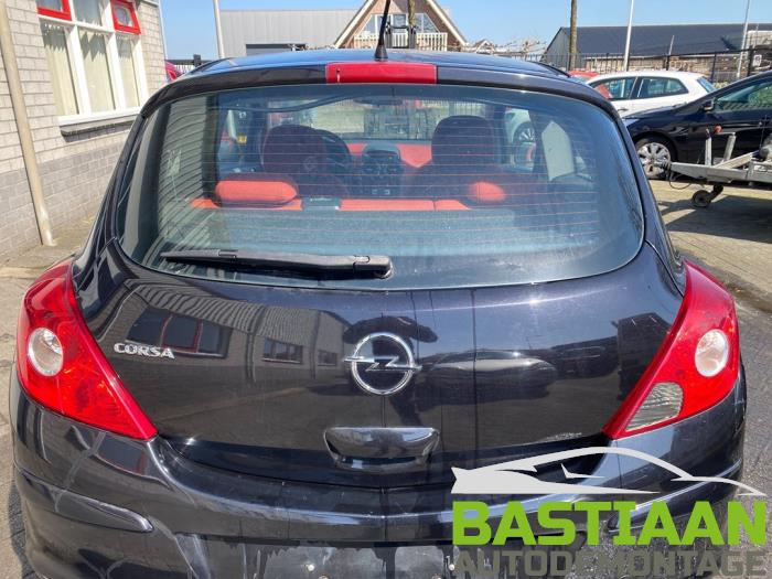Opel Corsa D 1.0 Sloopvoertuig (2006, Zwart)