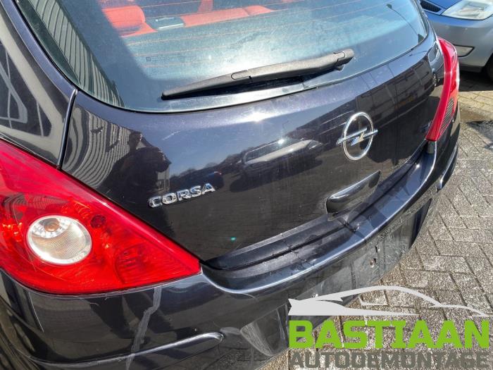 Opel Corsa D 1.0 Sloopvoertuig (2006, Zwart)