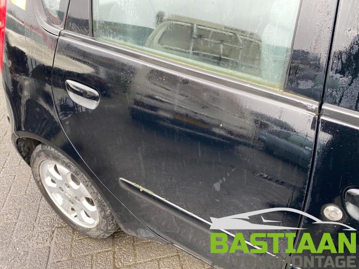 Mitsubishi Colt 1.5 DI-D 12V HP Sloopvoertuig (2010, Zwart)