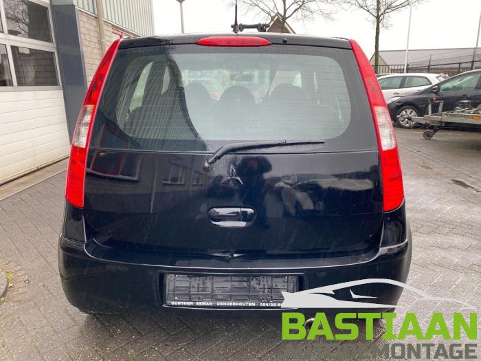 Mitsubishi Colt 1.5 DI-D 12V HP Sloopvoertuig (2010, Zwart)