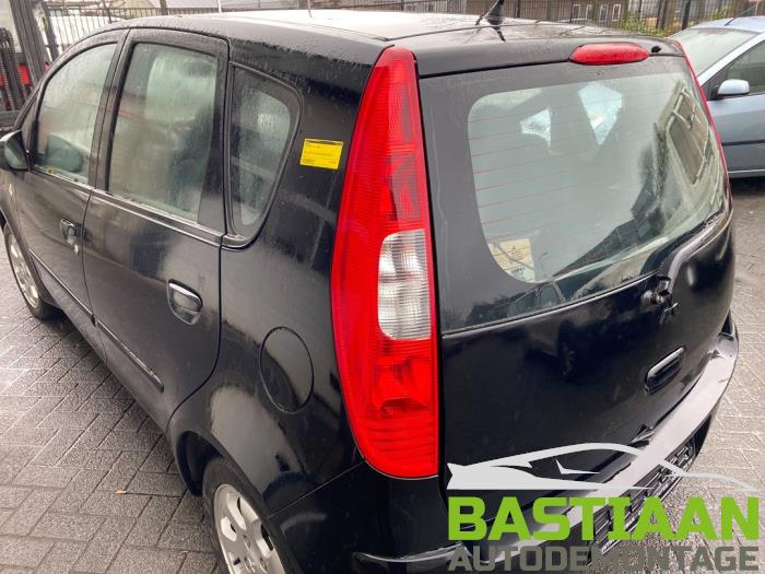 Mitsubishi Colt 1.5 DI-D 12V HP Sloopvoertuig (2010, Zwart)