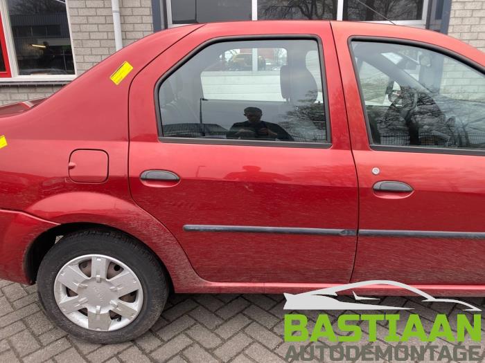 Dacia Logan 1.6 Sloopvoertuig (2007, Rood)