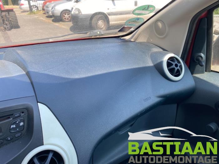 Ford Ka II 1.2 Sloopvoertuig (2010, Rood)