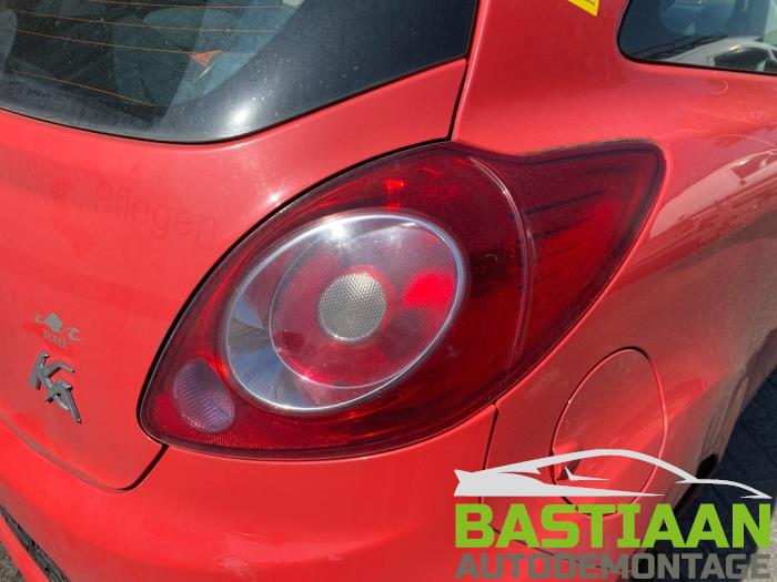 Ford Ka II 1.2 Sloopvoertuig (2010, Rood)