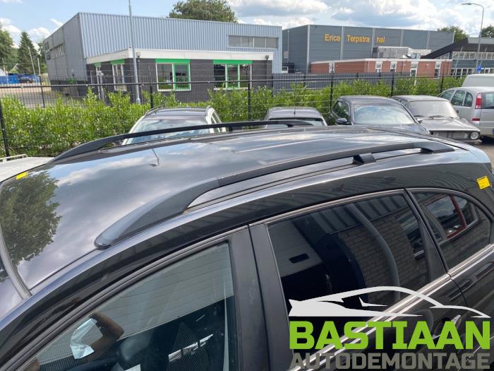 Chevrolet Captiva 2.4 16V 4x2 Sloopvoertuig (2007, Zwart)