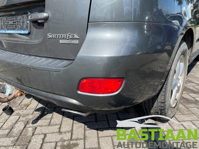 Hyundai Santa Fe II 2.7 V6 24V 4x2 Sloopvoertuig (2007, Grijs)