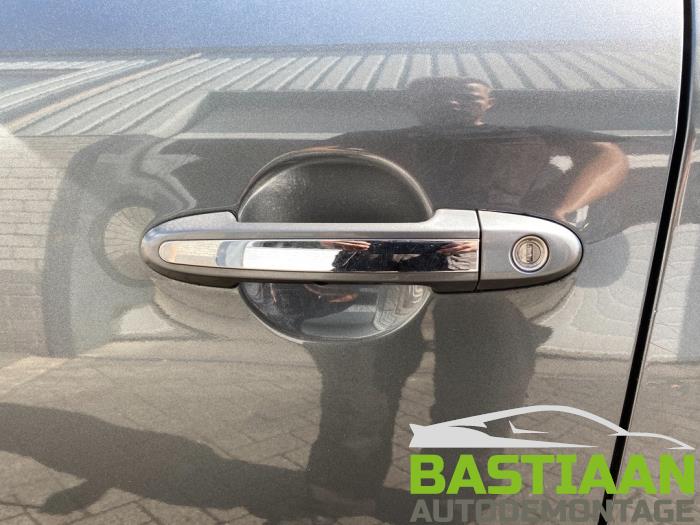 Hyundai Santa Fe II 2.7 V6 24V 4x2 Sloopvoertuig (2007, Grijs)