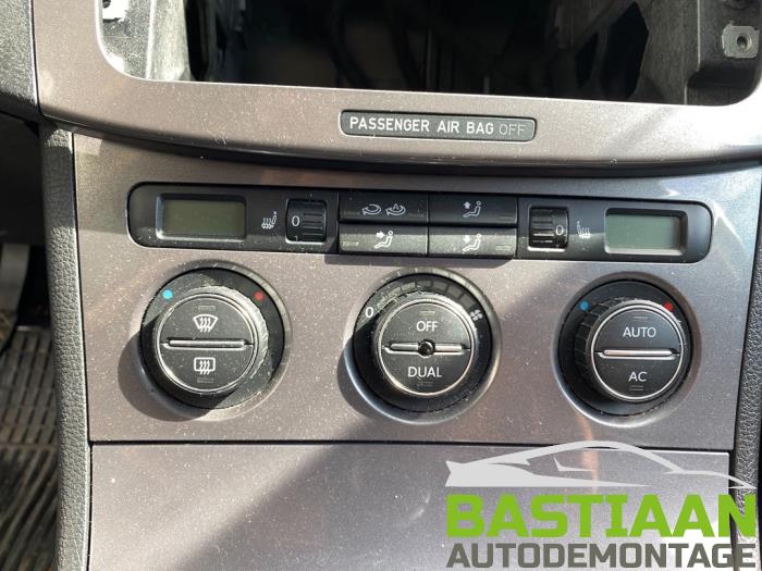 Volkswagen Passat Variant 1.9 TDI Sloopvoertuig (2009, Zwart)