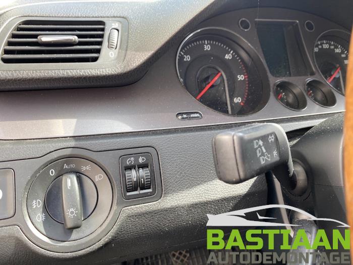 Volkswagen Passat Variant 1.9 TDI Sloopvoertuig (2009, Zwart)