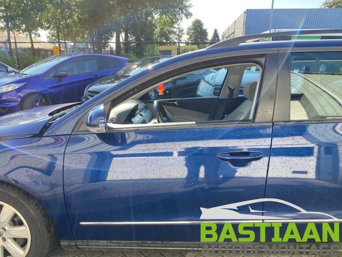 Volkswagen Passat Variant 2.0 FSI 16V Sloopvoertuig (2006, Blauw)