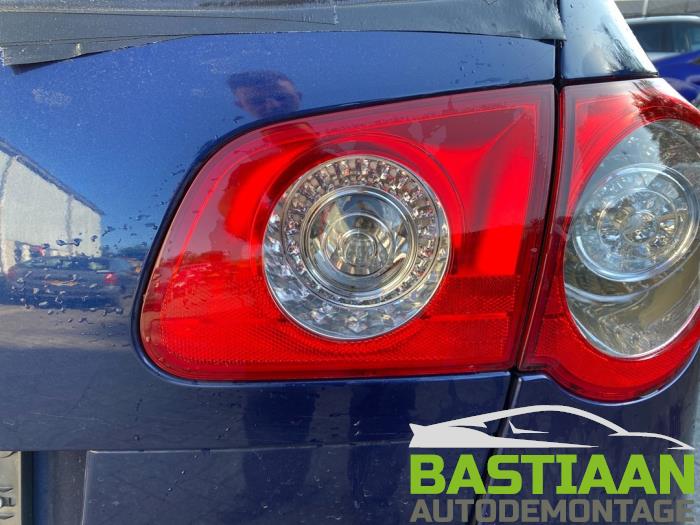 Volkswagen Passat Variant 2.0 FSI 16V Sloopvoertuig (2006, Blauw)