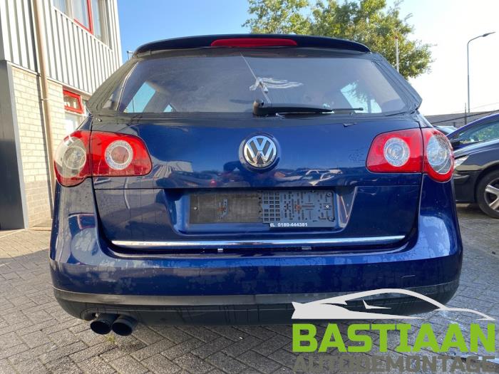 Volkswagen Passat Variant 2.0 FSI 16V Sloopvoertuig (2006, Blauw)