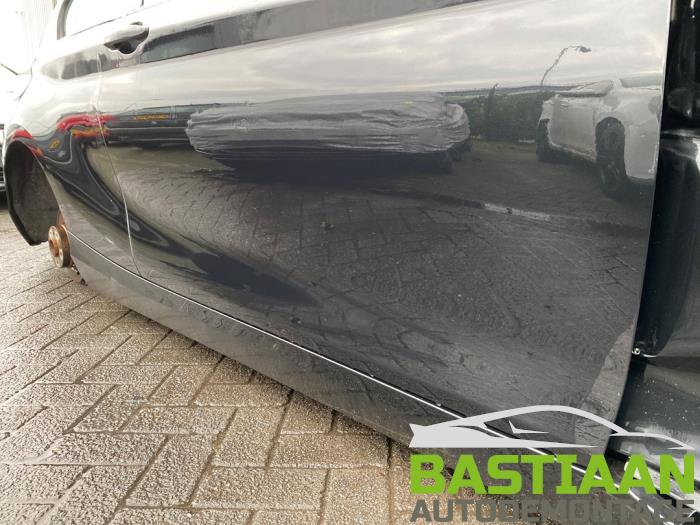 BMW 1 serie 116i 1.5 12V Sloopvoertuig (2018, Zwart)