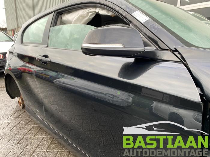 BMW 1 serie 116i 1.5 12V Sloopvoertuig (2018, Zwart)