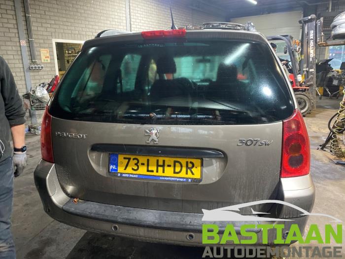 Peugeot 307 SW 2.0 16V Sloopvoertuig (2003, Grijs)